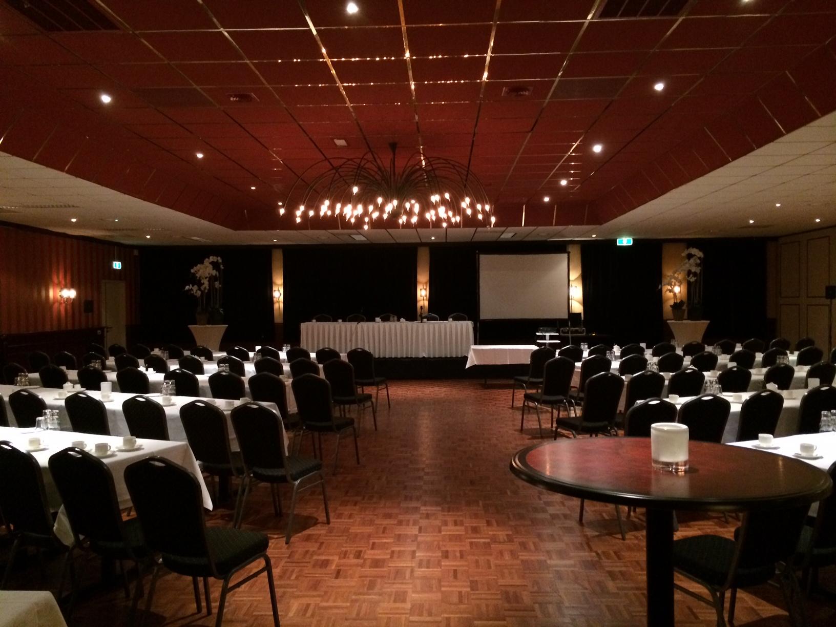 Fletcher Hotel - Restaurant สเตนไวค์ ภายนอก รูปภาพ