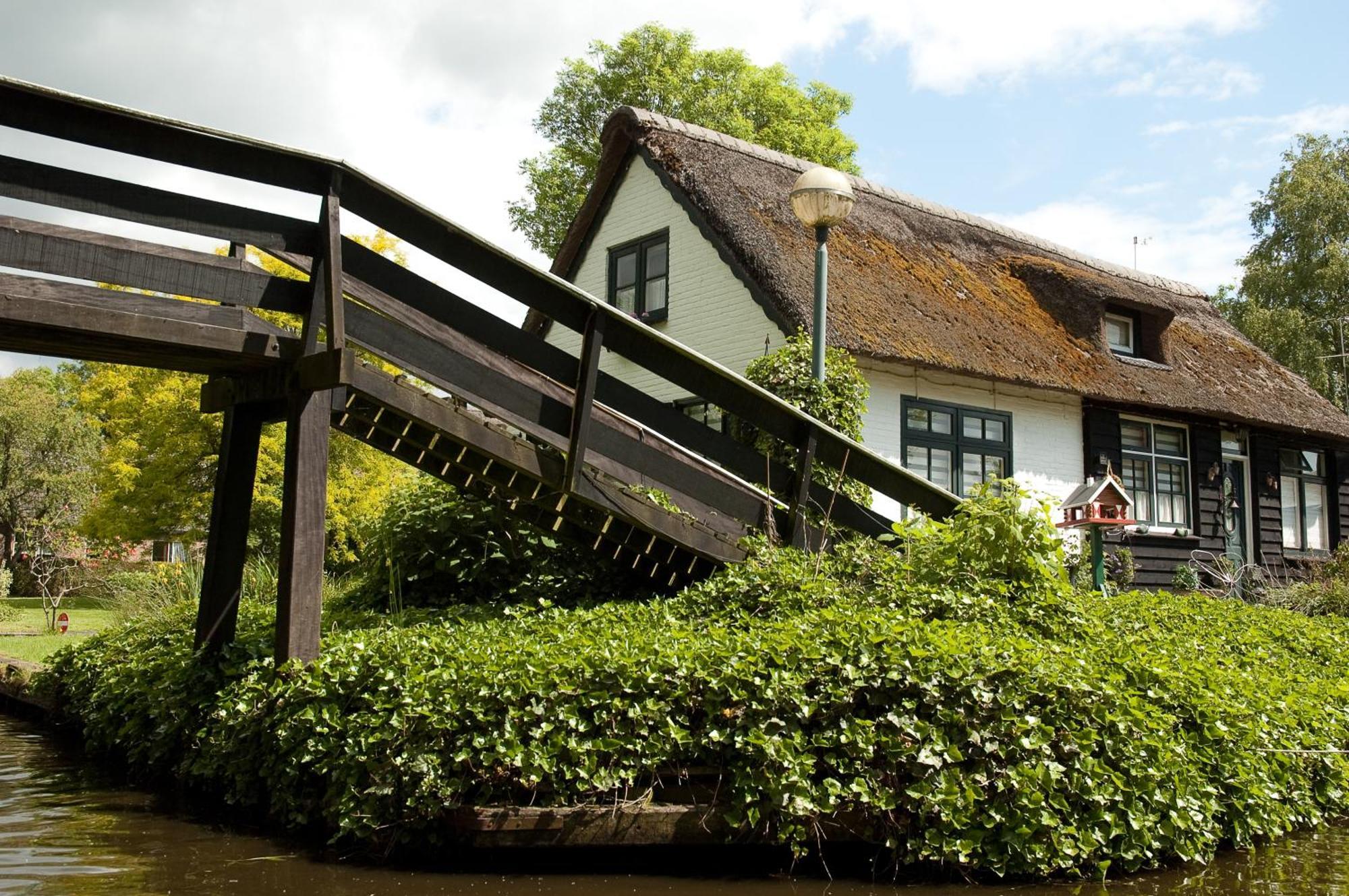 Fletcher Hotel - Restaurant สเตนไวค์ ภายนอก รูปภาพ