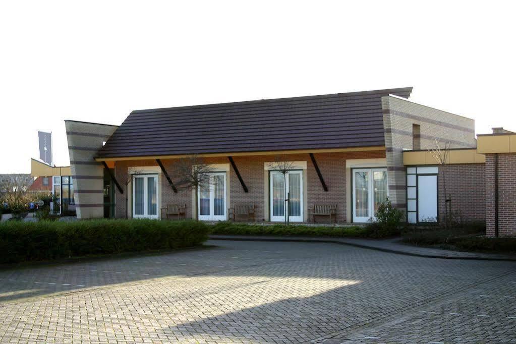 Fletcher Hotel - Restaurant สเตนไวค์ ภายนอก รูปภาพ